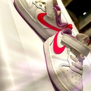 Nike Baby Girl sneakers